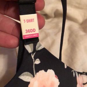 Victoria's Secret Intimates & Sleepwear - Victoria’s Secret BNWT PINK T-Shirt bra! Victoria's Secret Intimates & Sleepwear - Victoria’s Secret BNWT PINK T-Shirt bra!